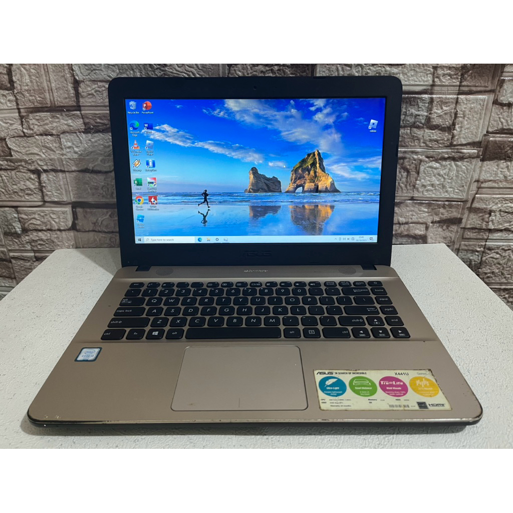 Laptop Asus X441U core i3 gen 6 Ram 4gb oke normal siap pakai