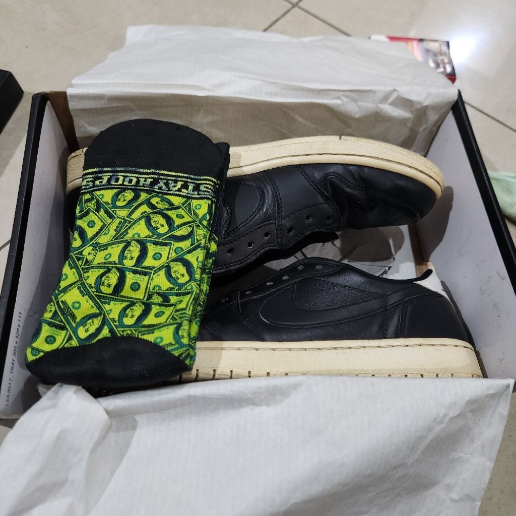 Jordan Low OG Cyber Monday