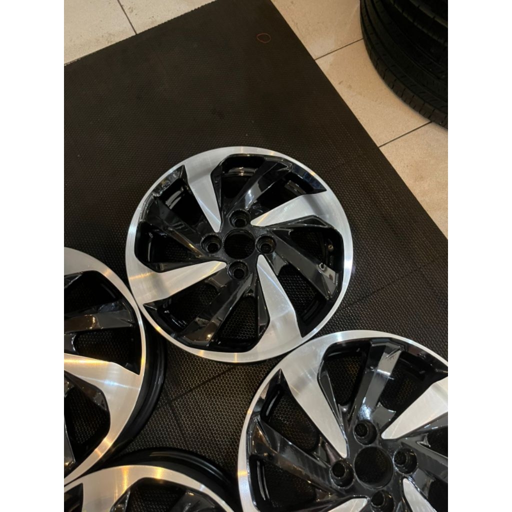 Velg seken original toyota avanza ring 16