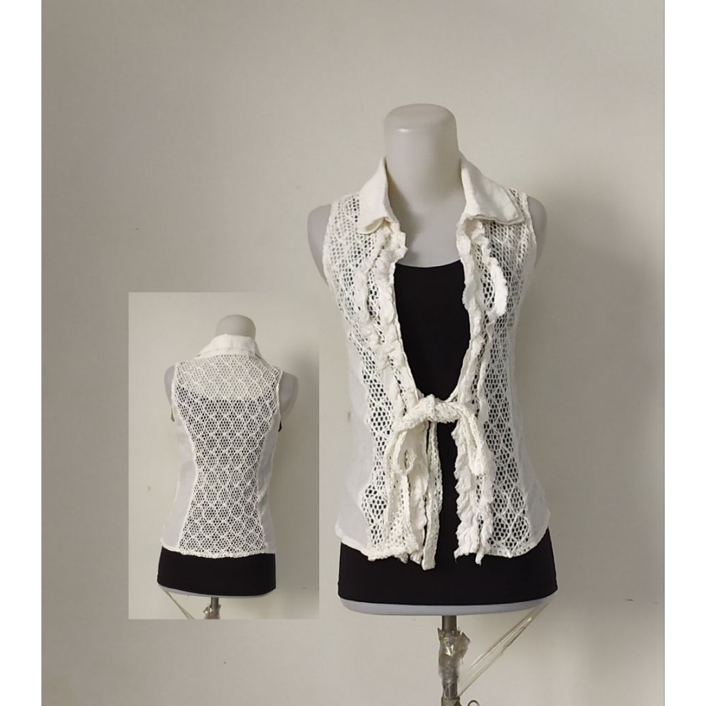 Outer rajut kerah wanita warna putih(Preloved)