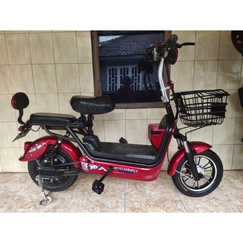 Sepeda Listrik Uwinfly Kondisi Second 98% Mulus