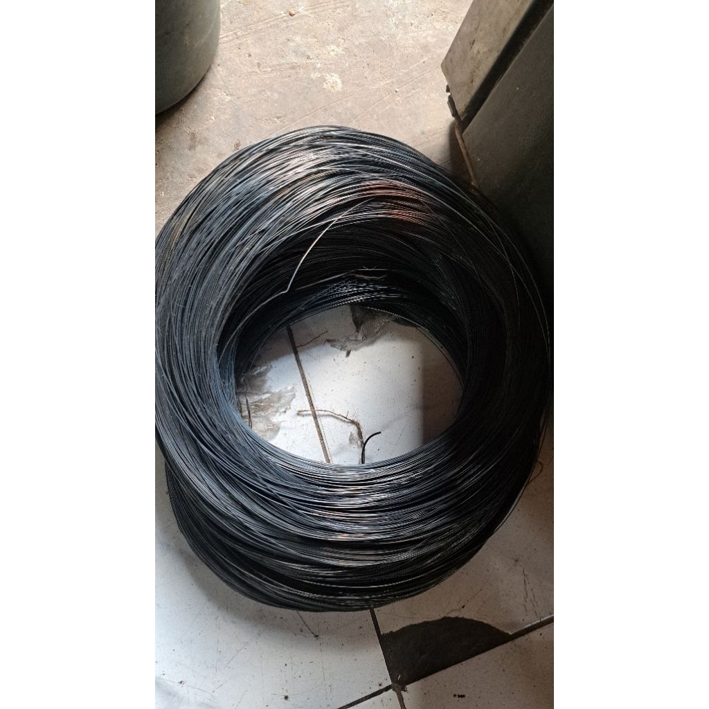 Kawat bendrat 1 Roll 20-25kg