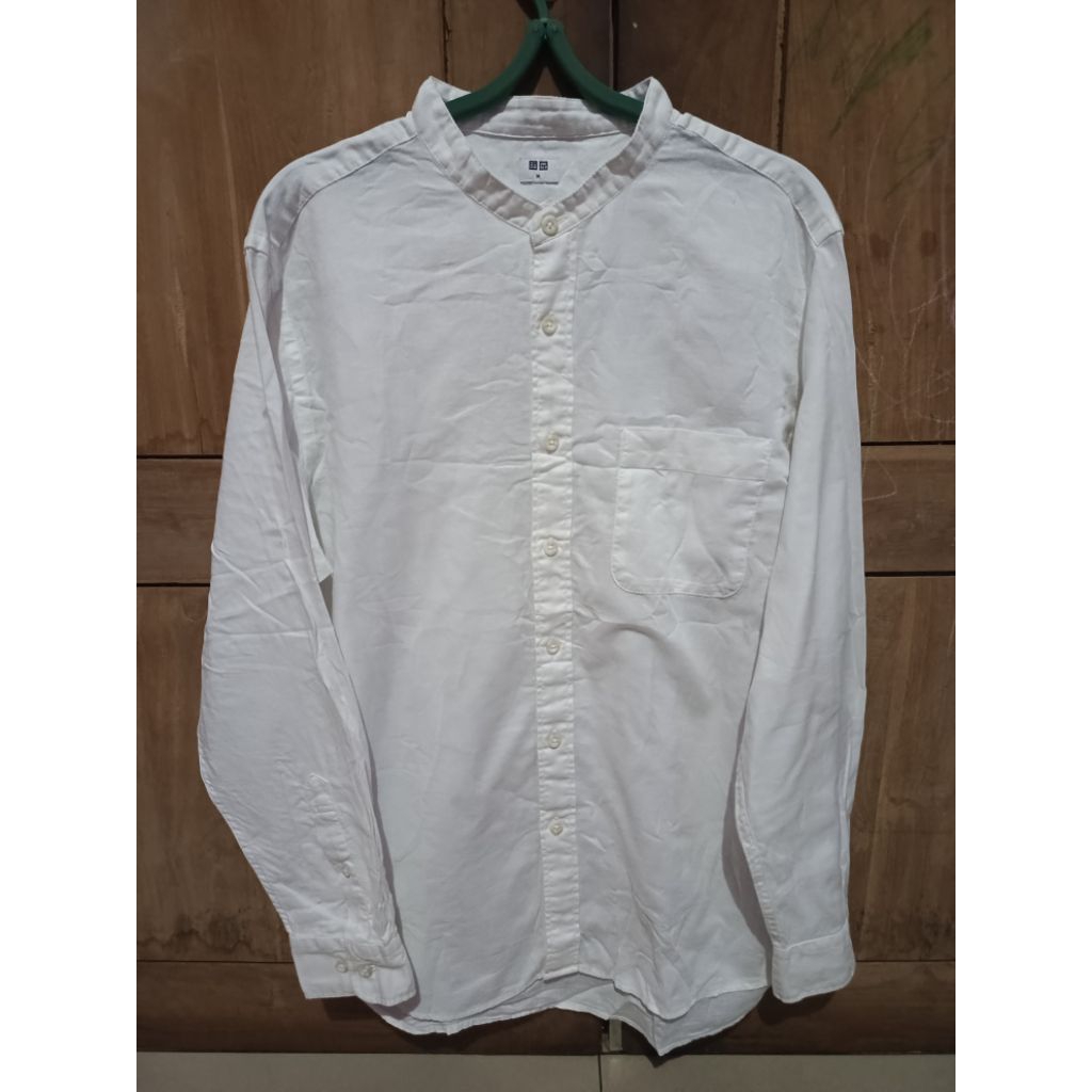 kemeja uniqlo sanghai