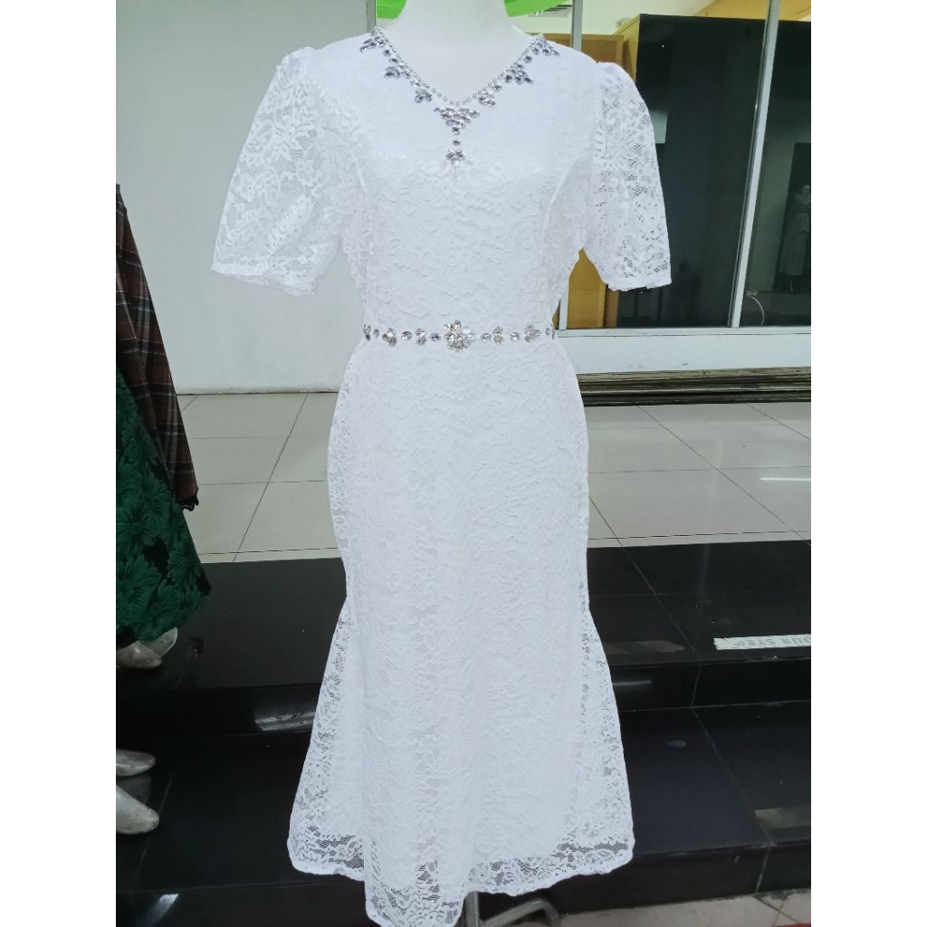 gaun panjang putih longdress bahan full brokat gliter mewah khusus putih lengan 3/4 ld 100 PB 120 fi