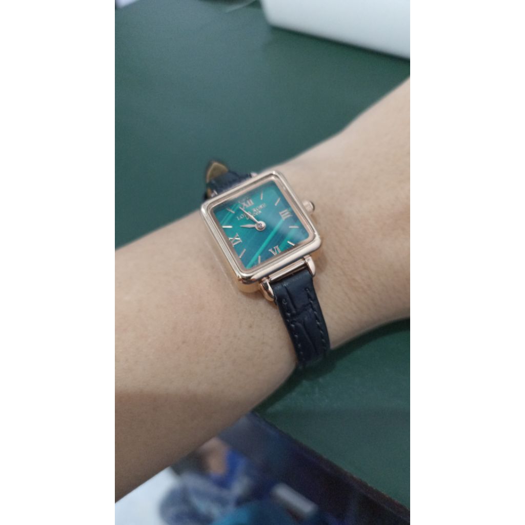 Jam tangan wanita Lola rose