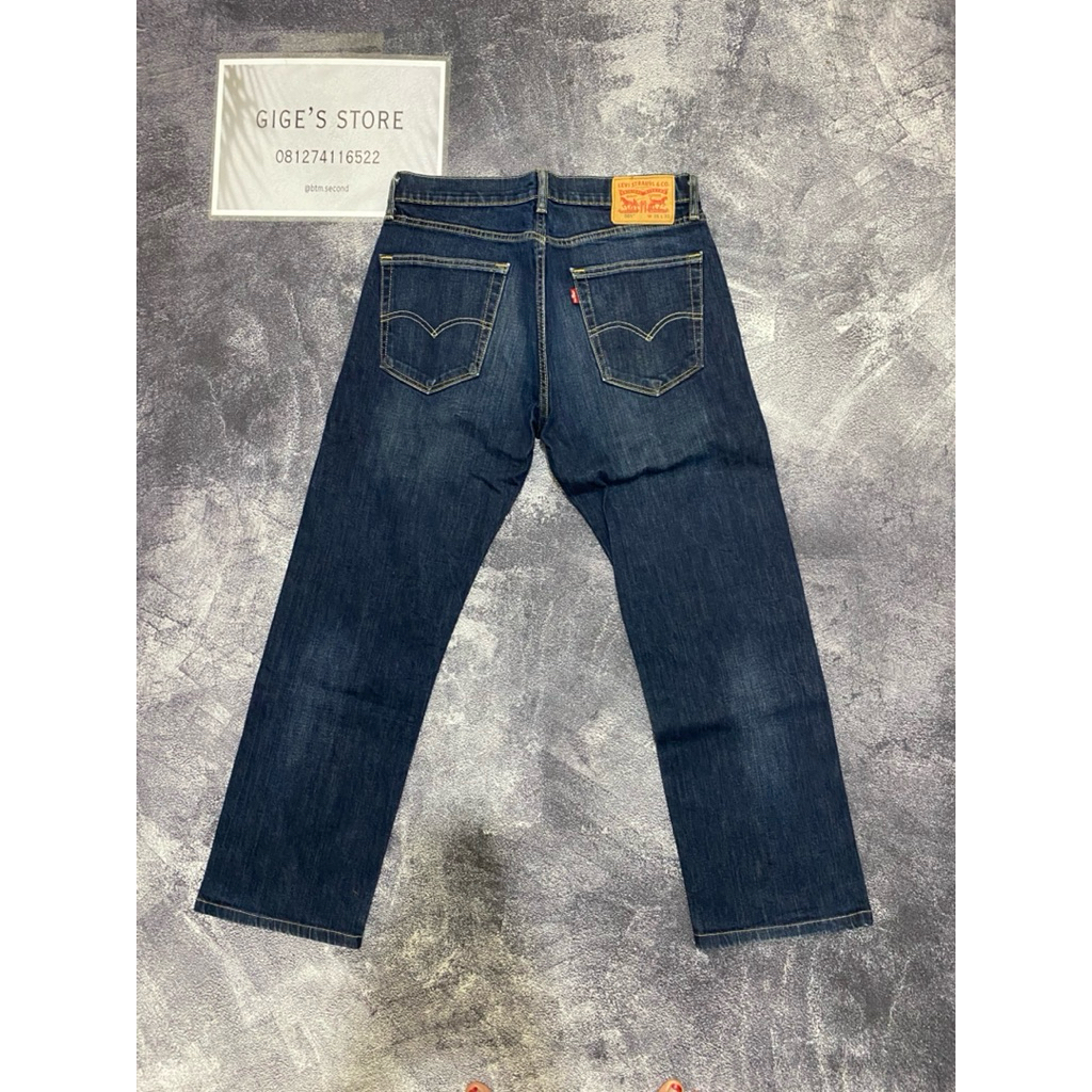 Levis 505