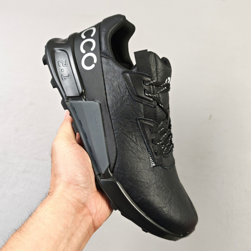 ECCO Sepatu Kasual Pria Desain sederhana dan abadi Siluet yang segar Gaya yang serbaguna Sepatu kasu