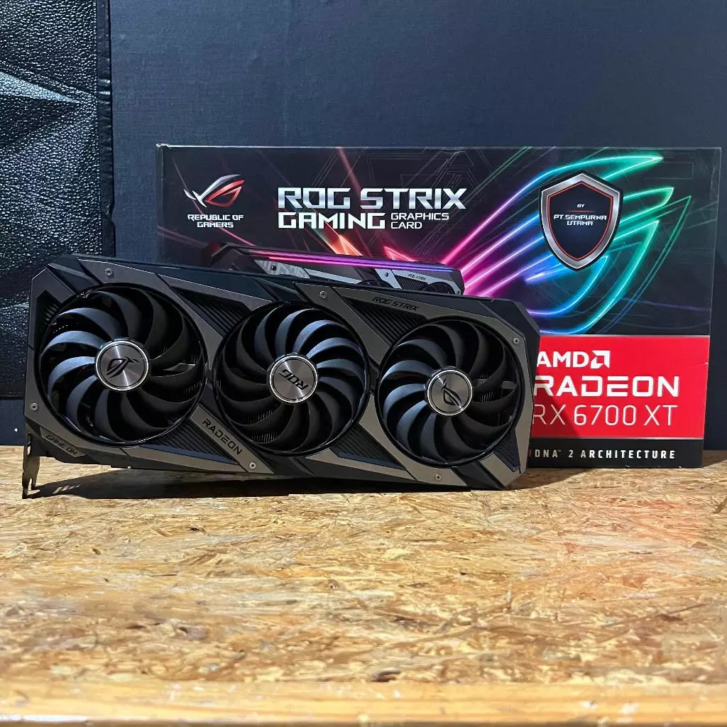 Asus ROG Strix RX 6700 XT 12GB OC Gaming Segel / RX6700 XT / RX6700XT