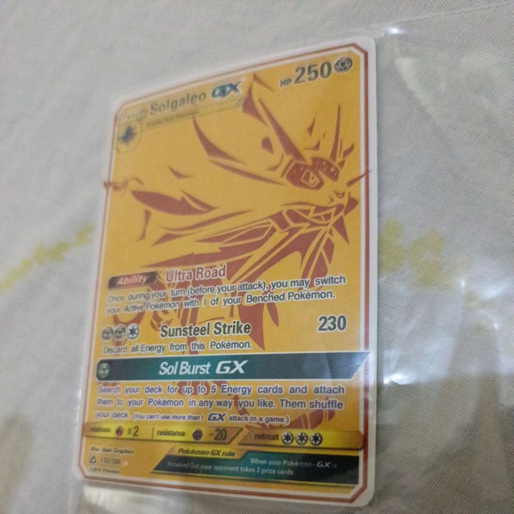 Solagaleo Gold GX Secret Rare/Bintang,kartu pokemon