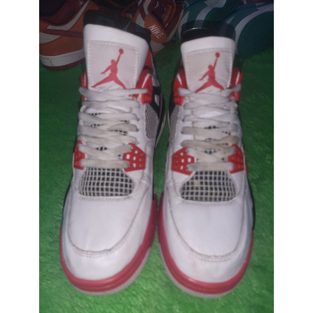 (Second) Nike jordan retro 4 Red