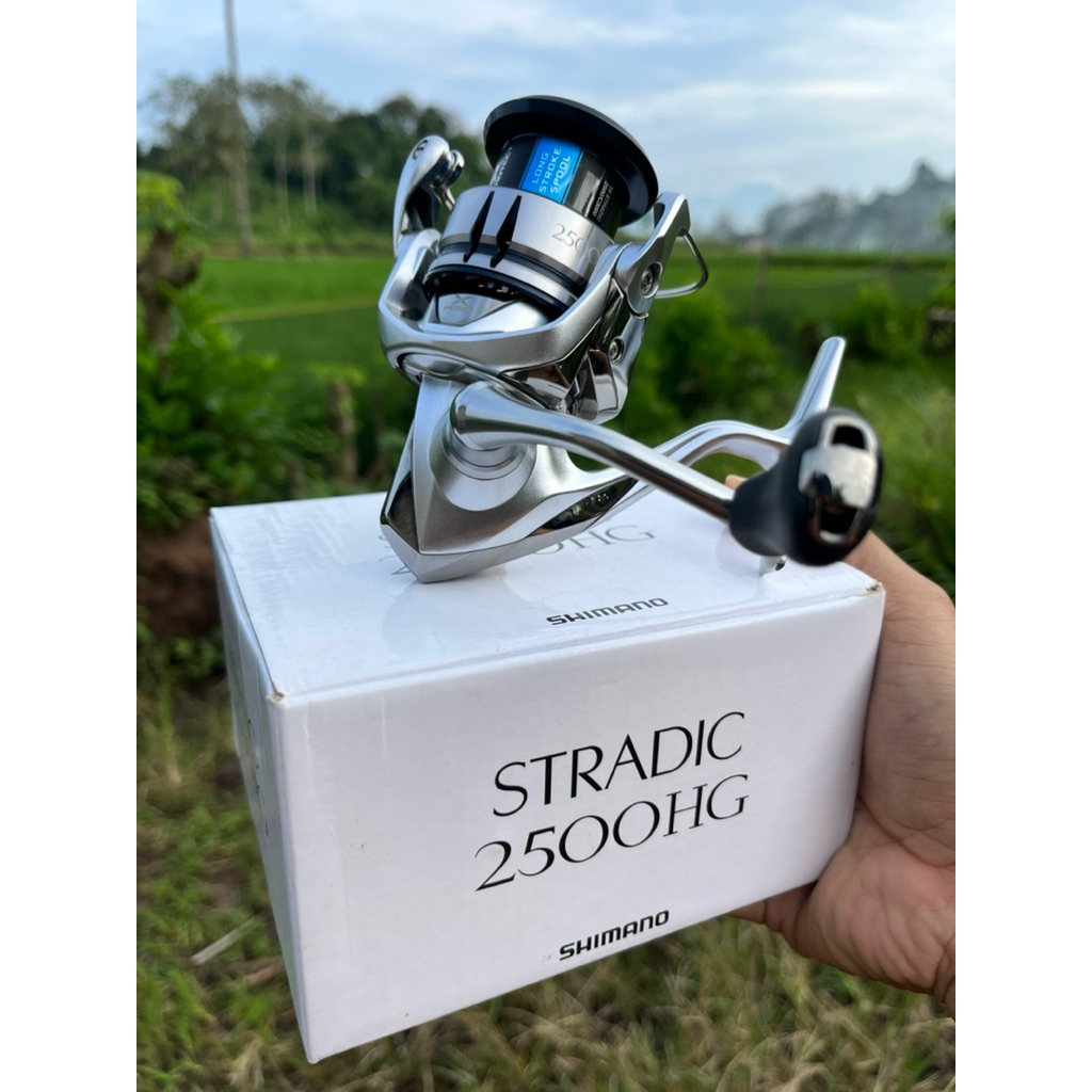 SHIMANO STRADIC FL 2500HG LIKE NEW