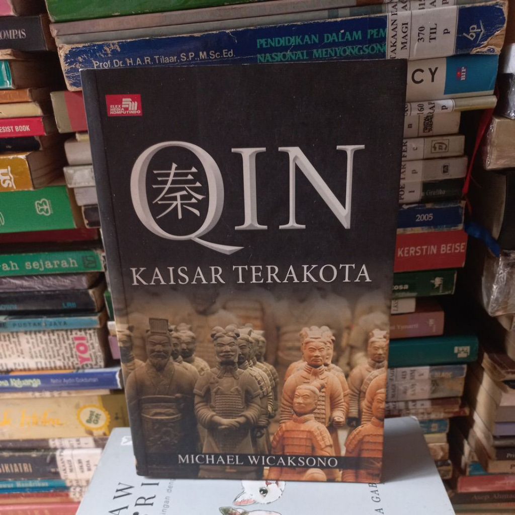 QIN KAISAR TERAKOTA - MICHAEL WICAKSONO - JKT