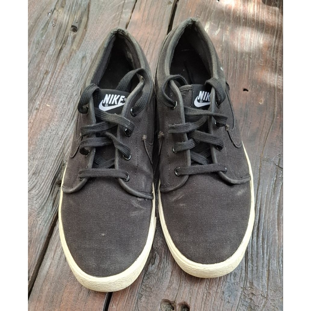 sepatu second size 45