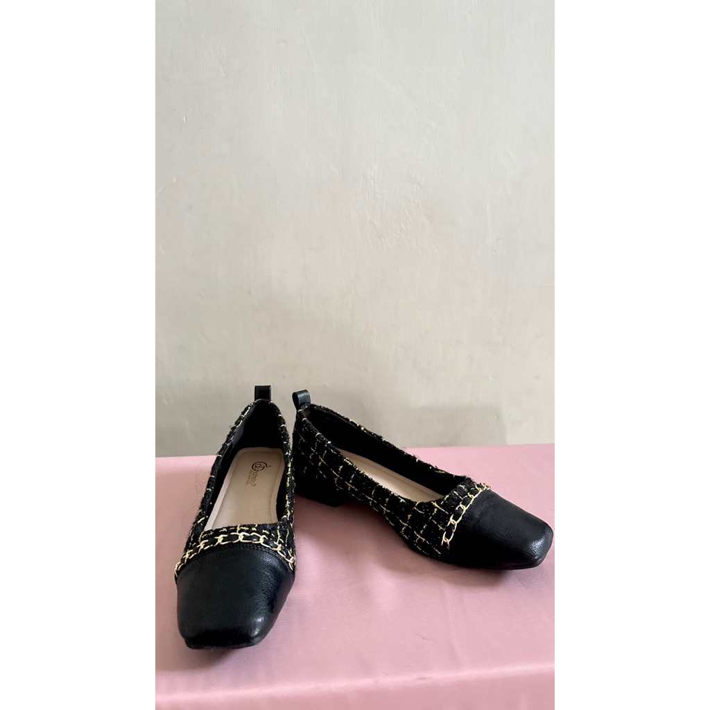 PRELOVED Flat Shoes Donatello