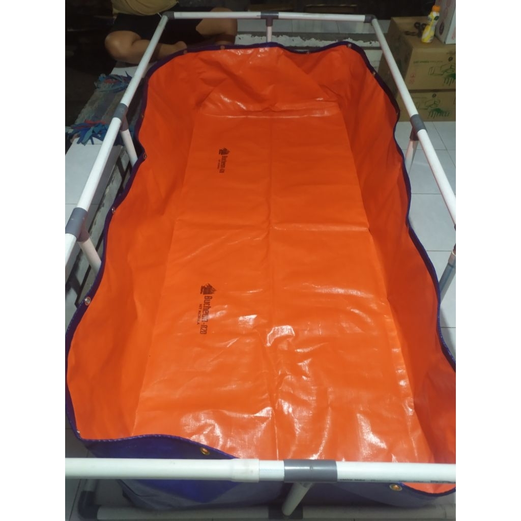 Satu Set Rangka Kolam + Terpal Uk : 200x100x50