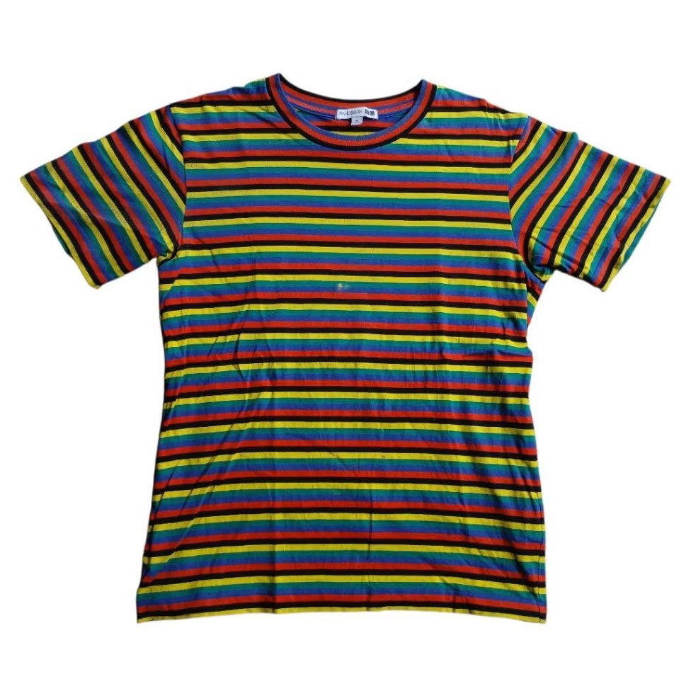 KAOS UNIQLO X JWANDERSON