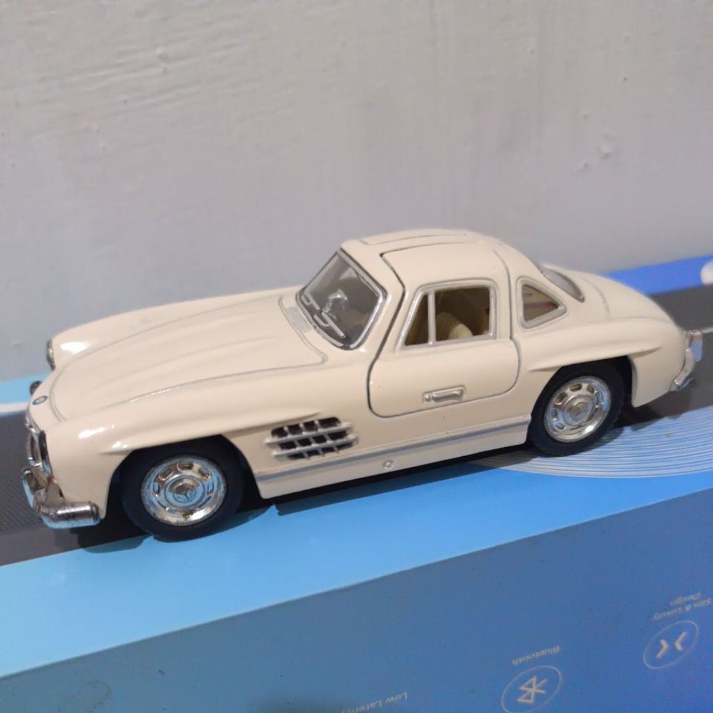 KINSMART 1954 MERCEDES BENZ 300SL
