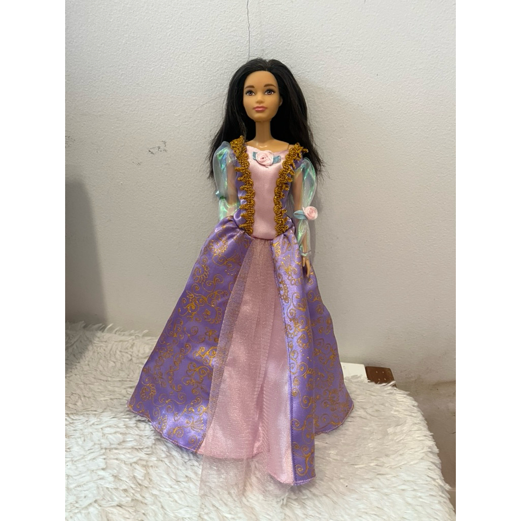 boneka barbie rapunzel preloved