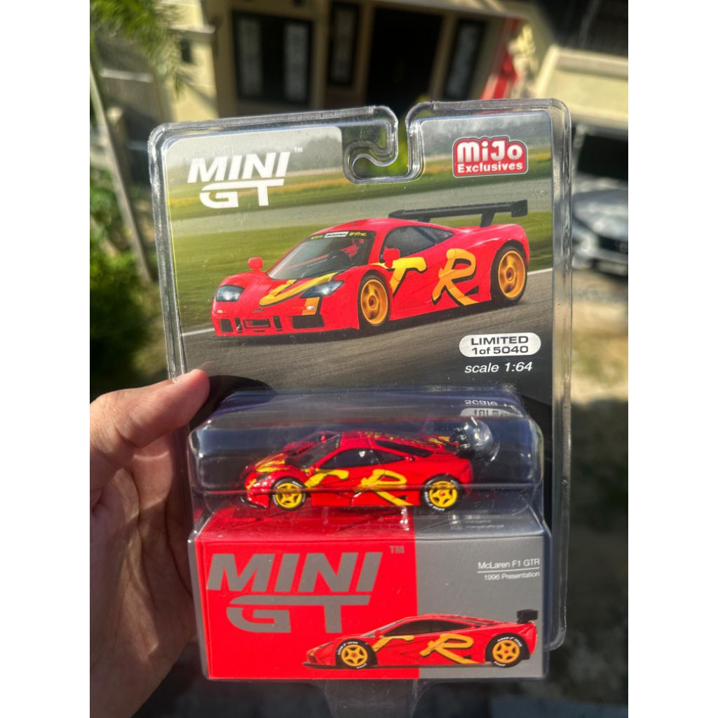 Mini GT McLaren F1 GTR 1996 Presentation (blister)