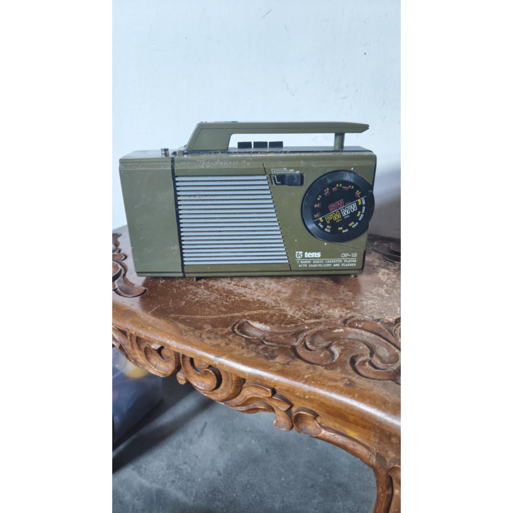 Radio Tape Senter Tens Vintage Kondisi Mati