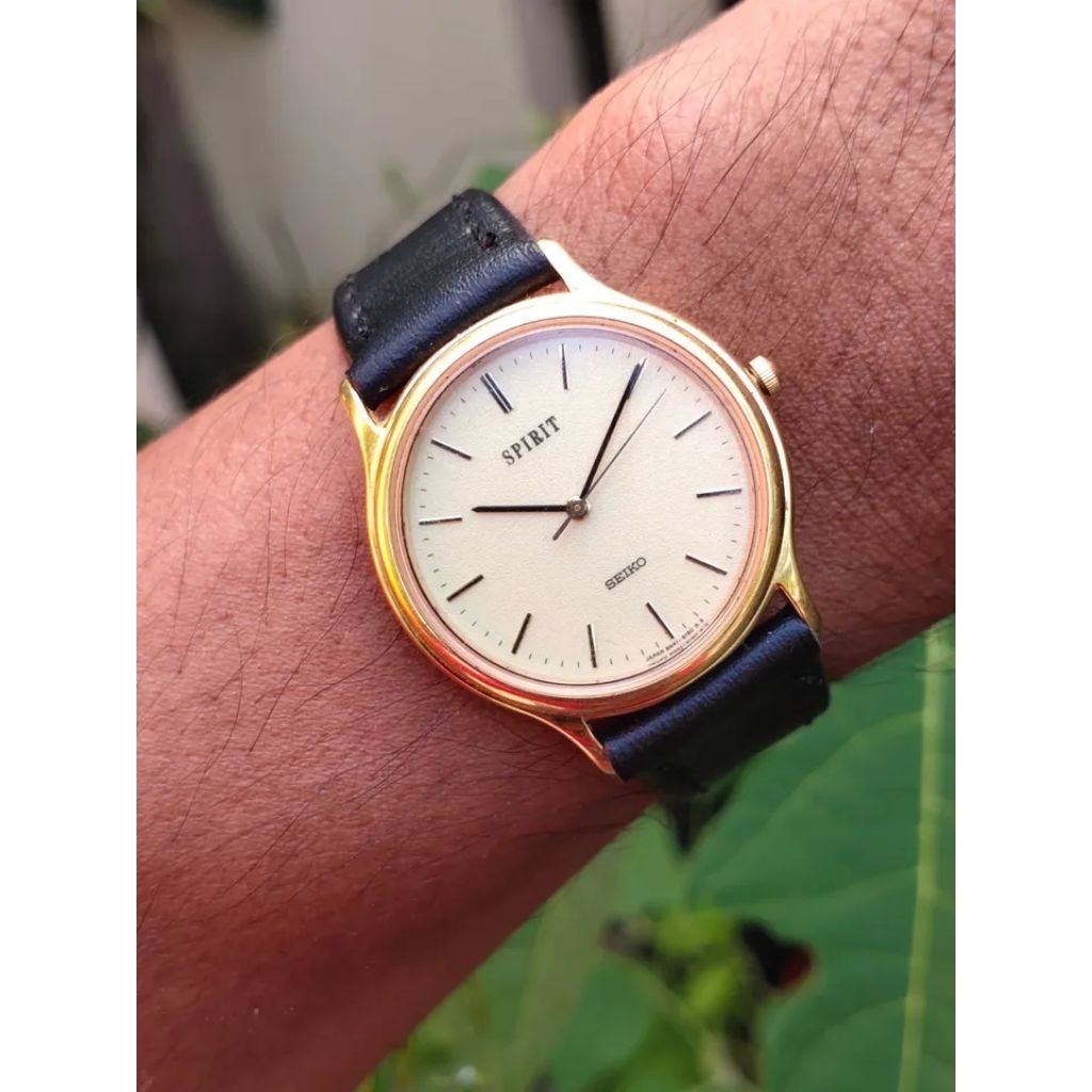 Jam tangan Seiko Spirit 8N41