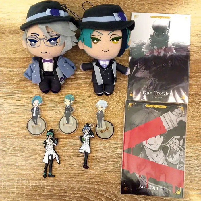 Twisted Wonderland Twst Official Merch. Octavinelle,  Floyd Leech, Jade Leech, Azul Ashengrotto