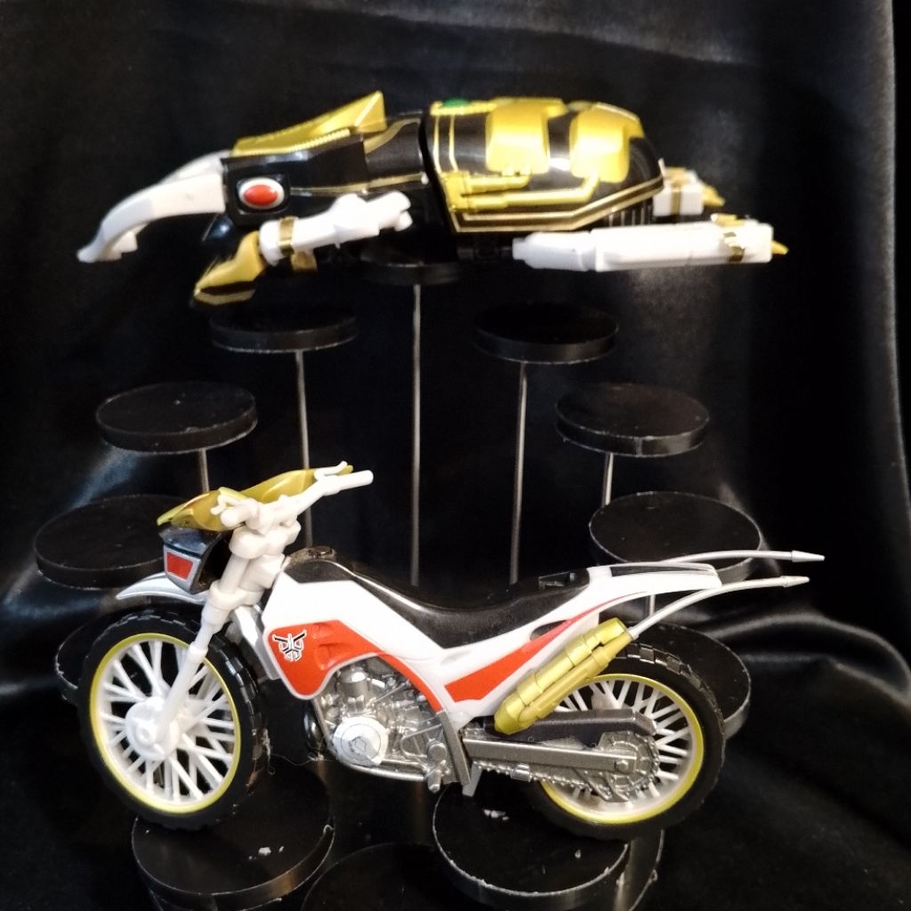 Shodo Cronickle Machine Kamen Rider Kuuga Trycaser set Gouram Original BANDAI Japan version