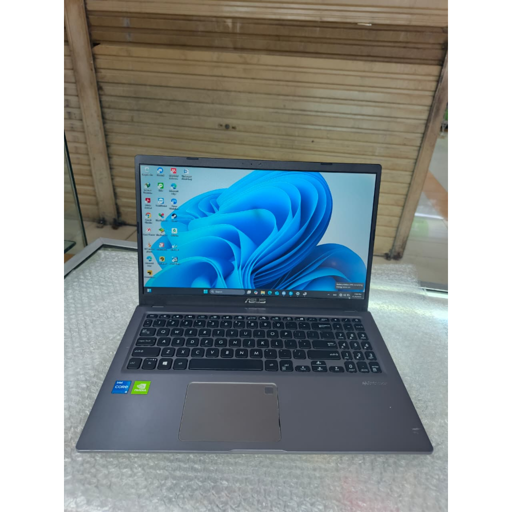Laptop Leptop Asus A516E Intel Core i5 GEN 11 RAM 8GB SSD 512GB Dual VGA Nvidia Geforce MX330 2GB 15