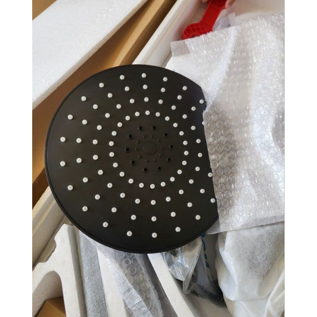 Rain shower / shower mandi