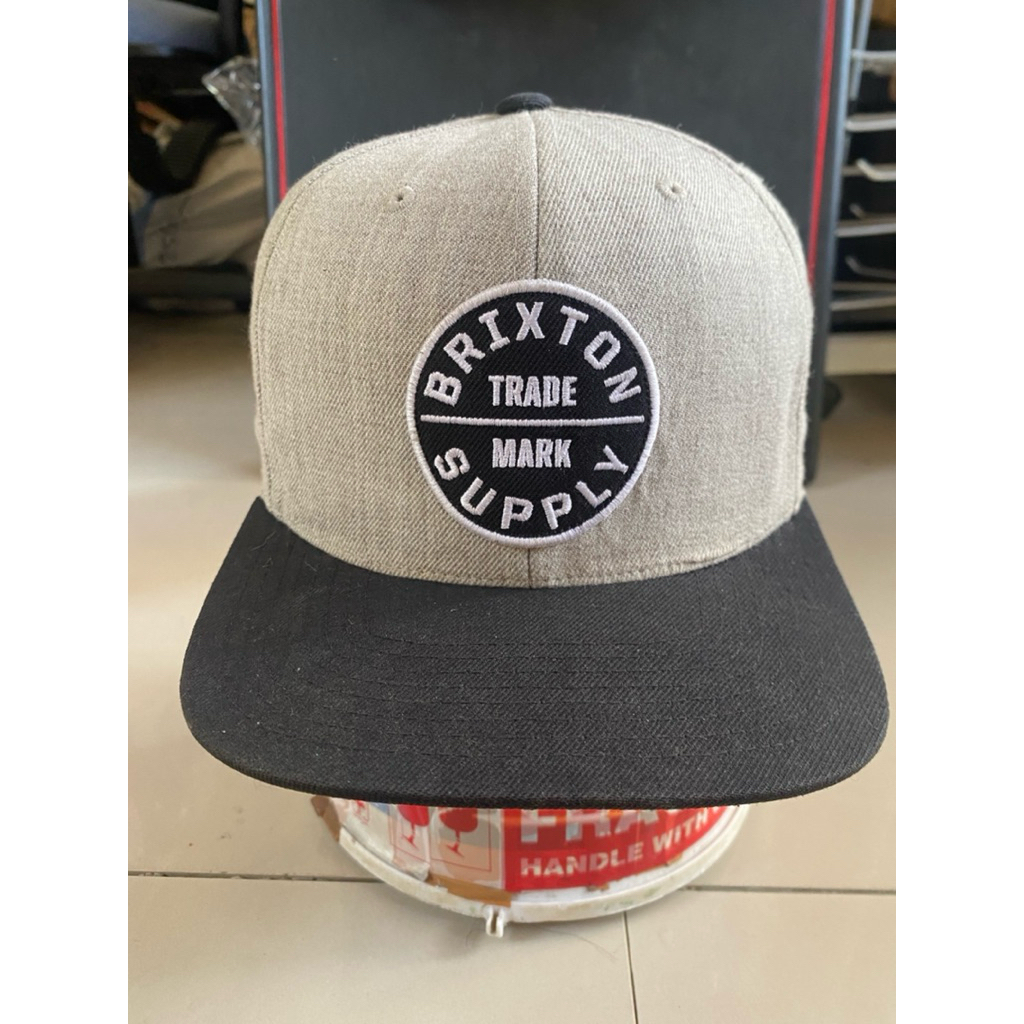 Topi snapback Brixton