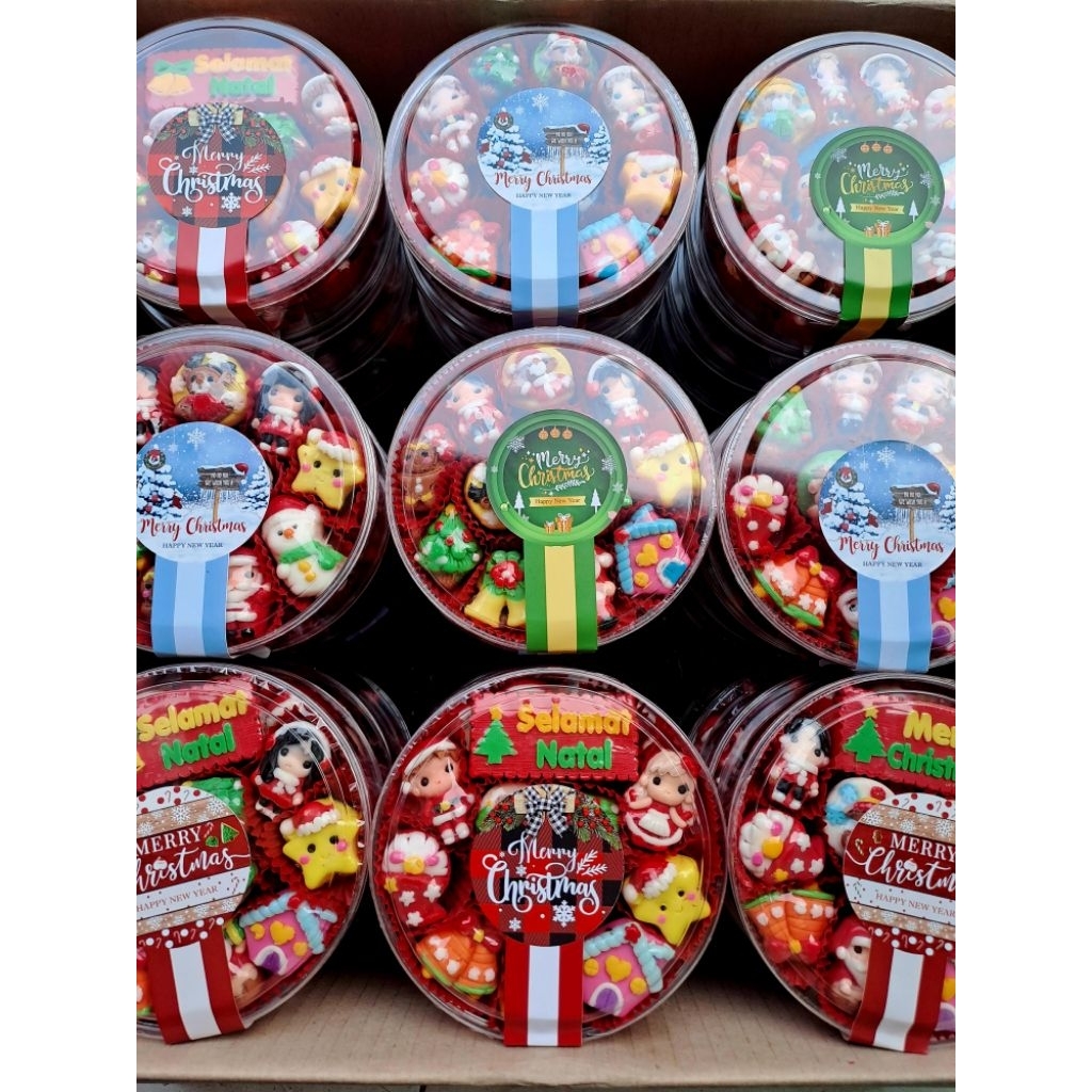 Coklat Karakter Natal Premium 250gr Coklat Karakter Natal 2025 Hampers Natal terbaru Coklat karakter