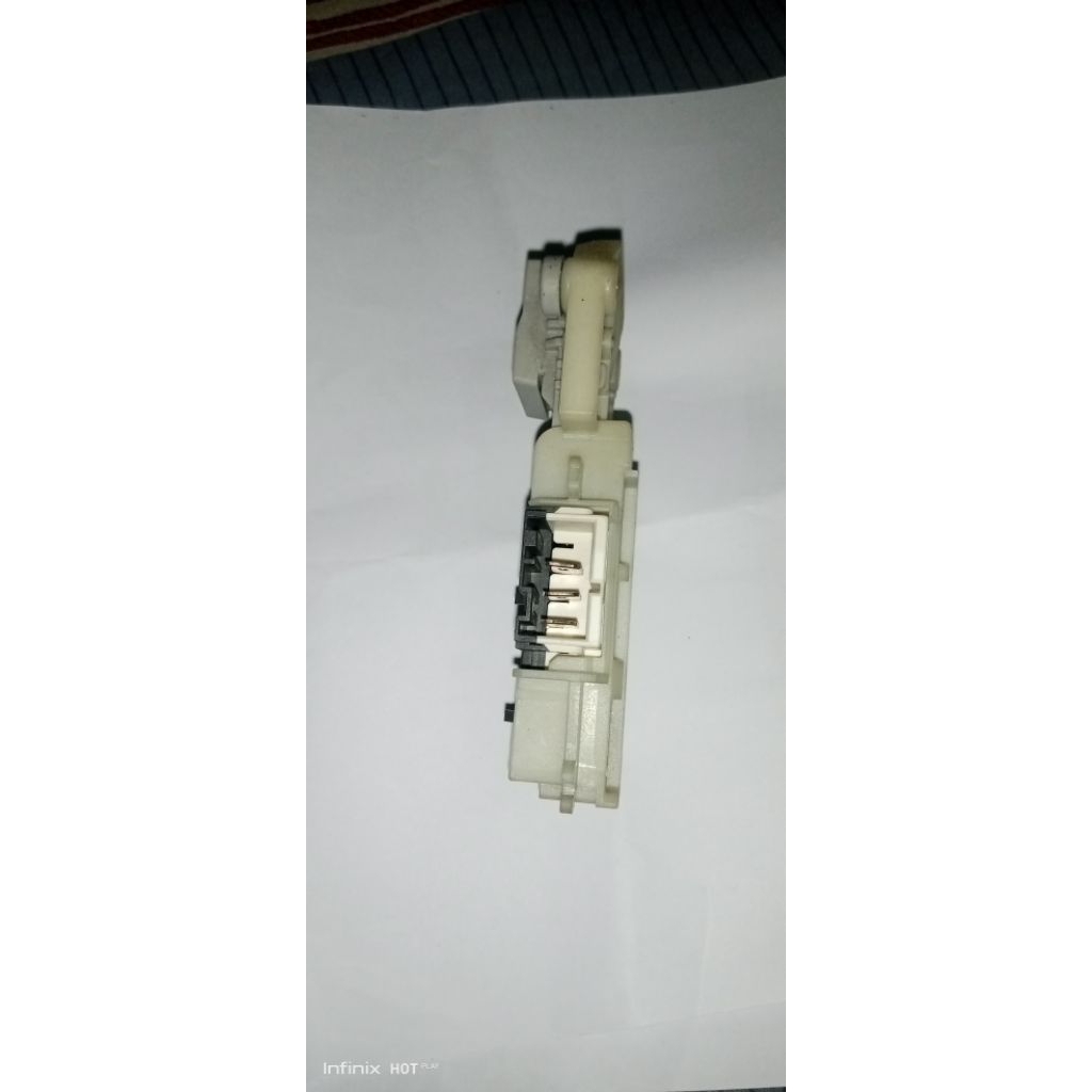 doorlock mesin cuci Electrolux ewf 10842
