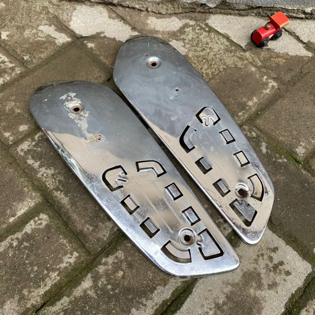 panel tangki cover emblem tangki yamaha l2s l2super l2sn original