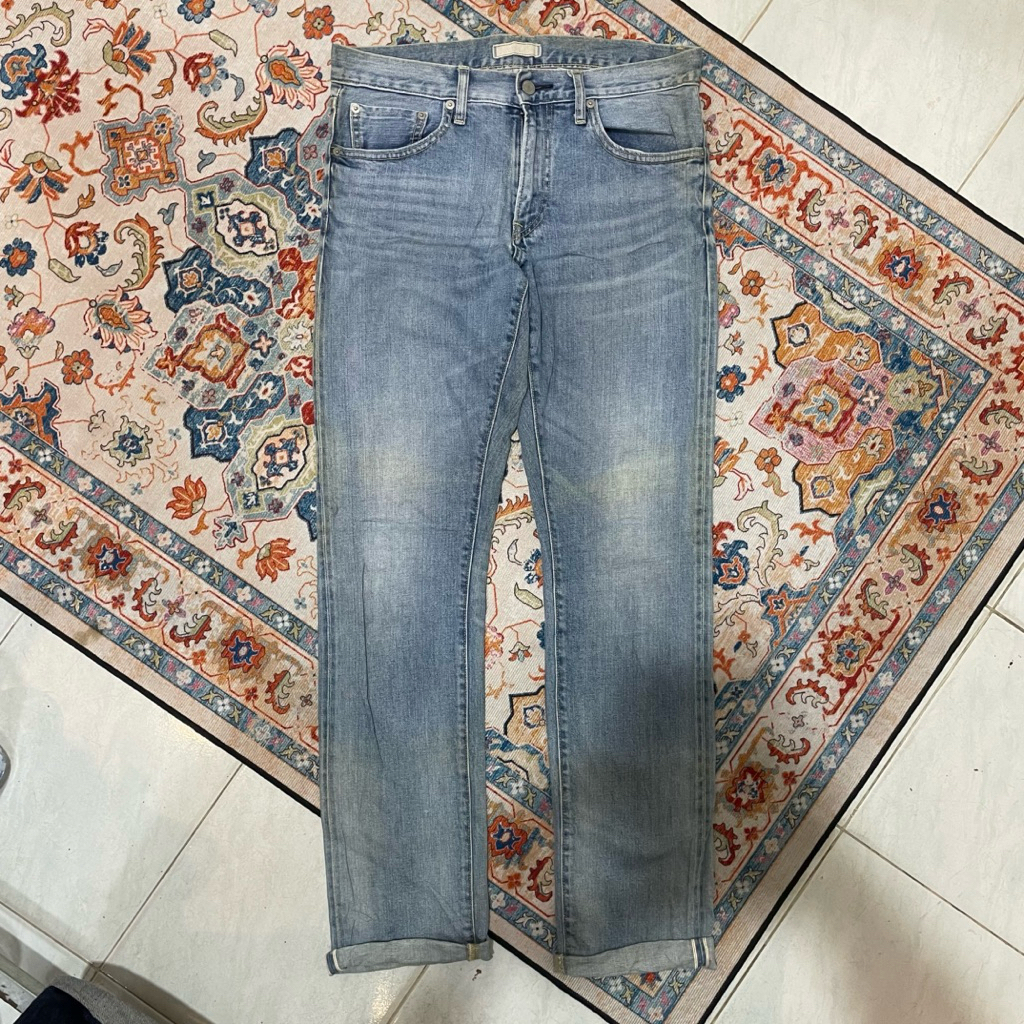 CEK DEKSRIPSI SEBELUM CO Celana Panjang Jeans Denim Pria Cowok Brand UNIQLO Selvedge Slim Fit Origin