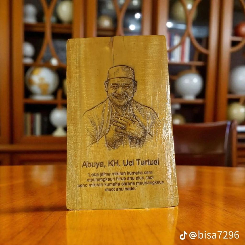 Plakat Kayu Ukir Laser Wajah Custom Abadi - Bahan Kayu Jabon