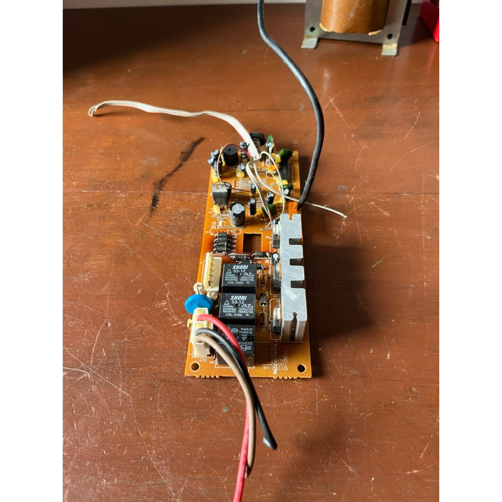 pcb / mainboard ups 600va bekas copotan ups kenika