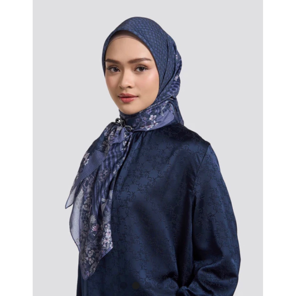 SALE NEW Kami Athemina Signature Scarf