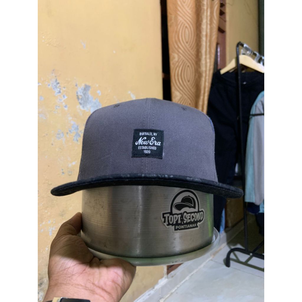 TOPI NEW ERA SECOND/TOPI BEKAS/TOPI LELONG