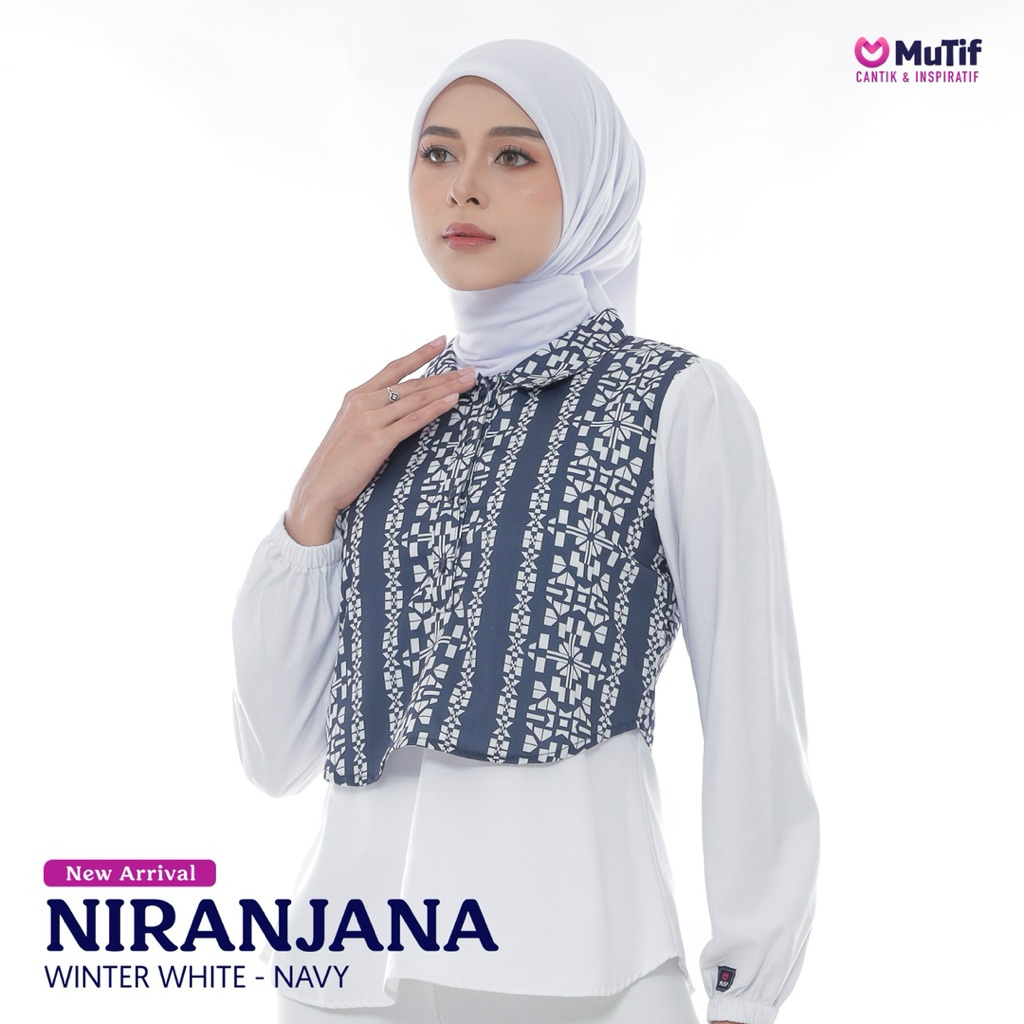 MUTIF NIRANJANA Winter White - Navy Fashion Muslim Atasan Wanita Mutif