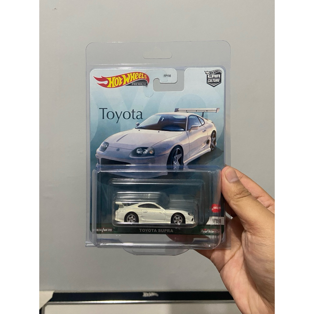 hotwheels premium supra boulevard card jepang