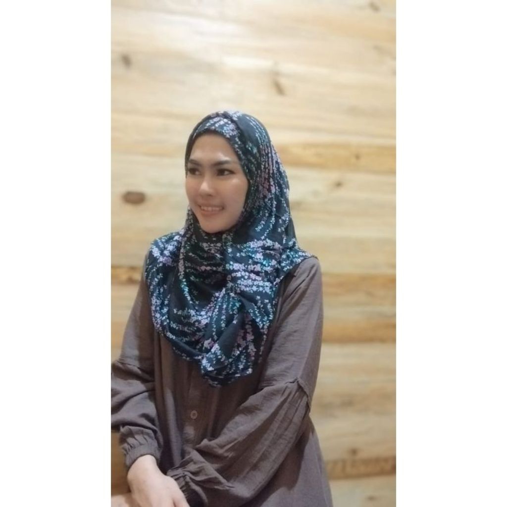 PASHMINA MOTIF DAN POLOS MURAH (RANDOM) COCOK BUAT OLEH² HAJI DAN UMROH,PILKADA&PILGUB