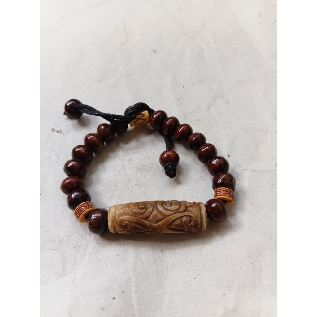 gelang manik manik etnik