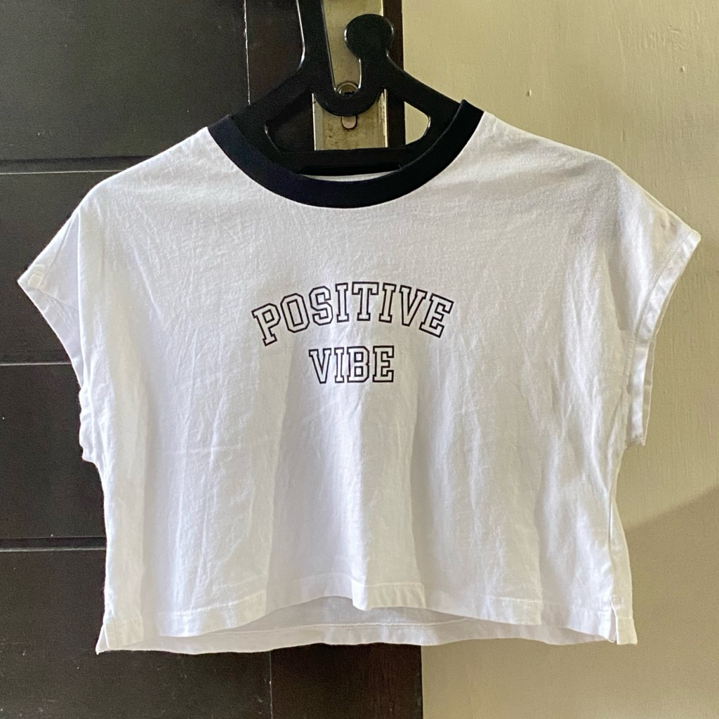 Polham Crop Top Baby Tee Cap Sleeves