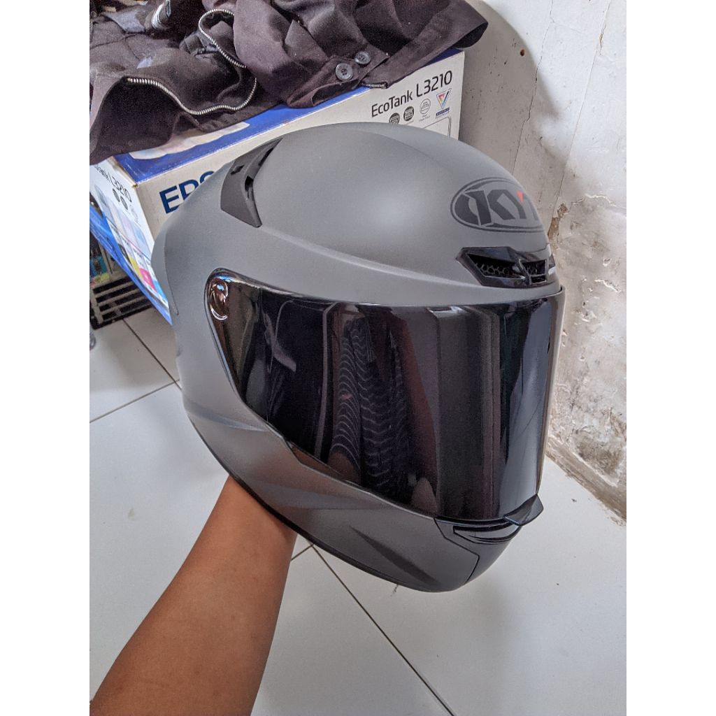 KYT TTC Gorila grey doff