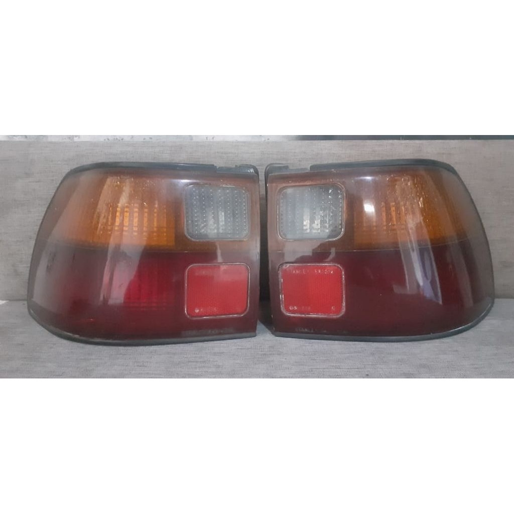 Stoplamp Lampu Belakang Ford Laser Gala 1991-1995 Original Second