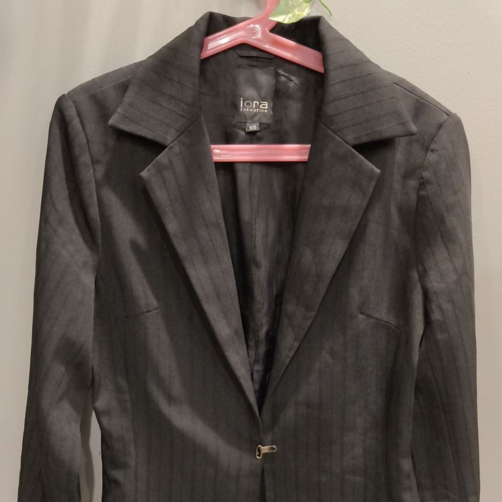 blazer premium iora sngpore size xs