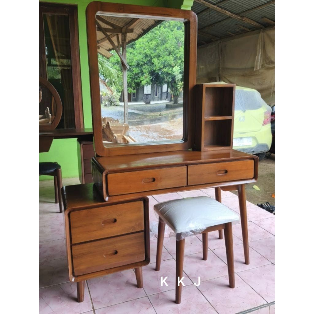 Meja rias retro//Tolet minimalis kayu jati