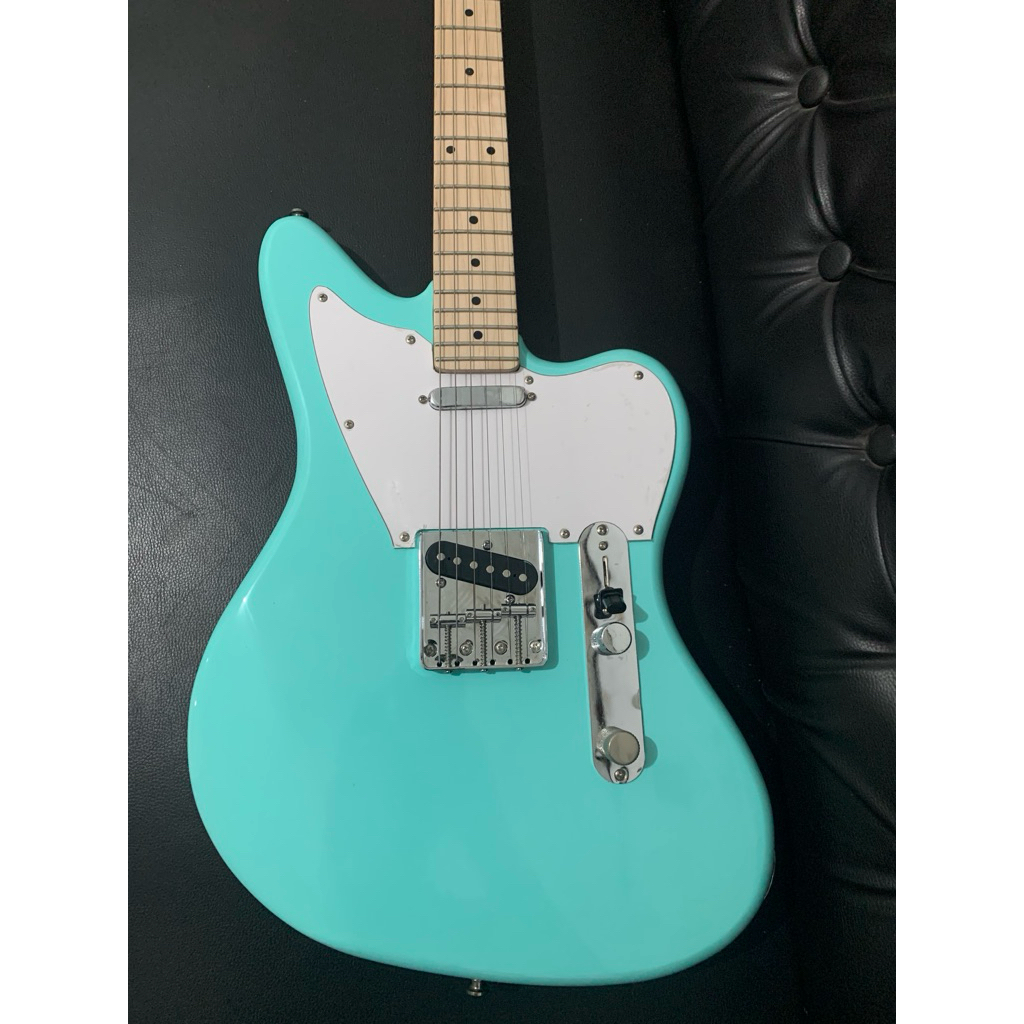 Gitar squier (paranormal)