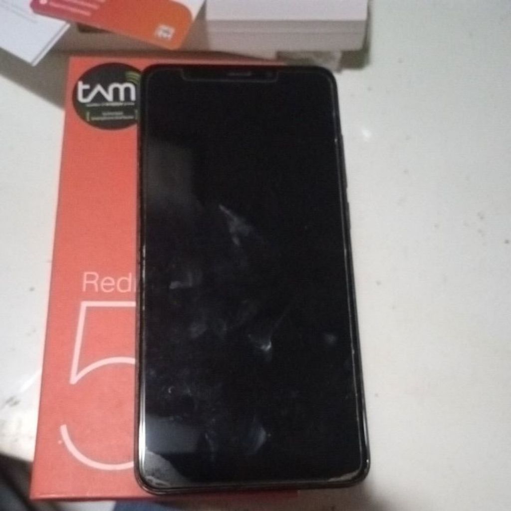 Hp xiaomi redmi 5 mati total Body mulus