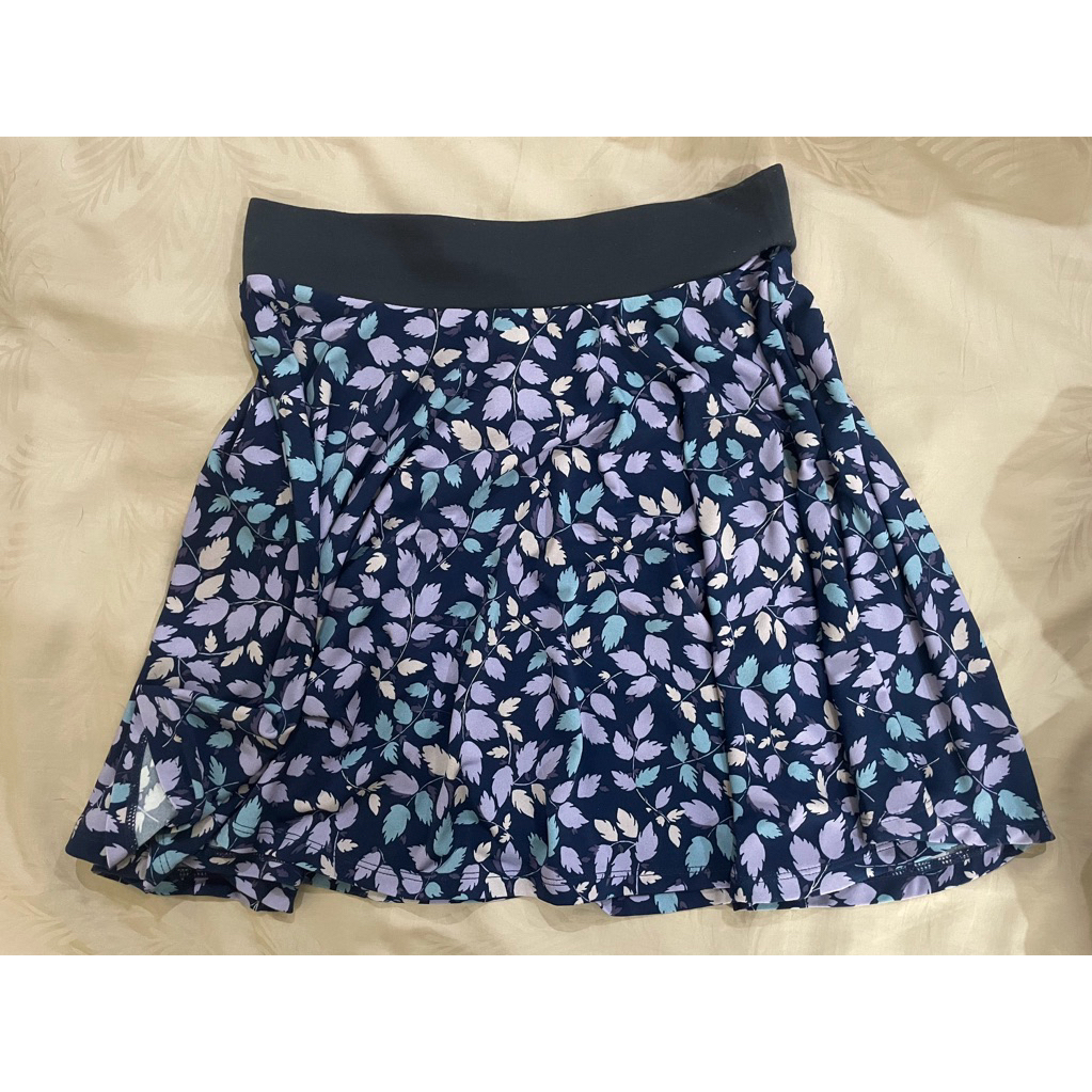 PRELOVED Rok Uniqlo